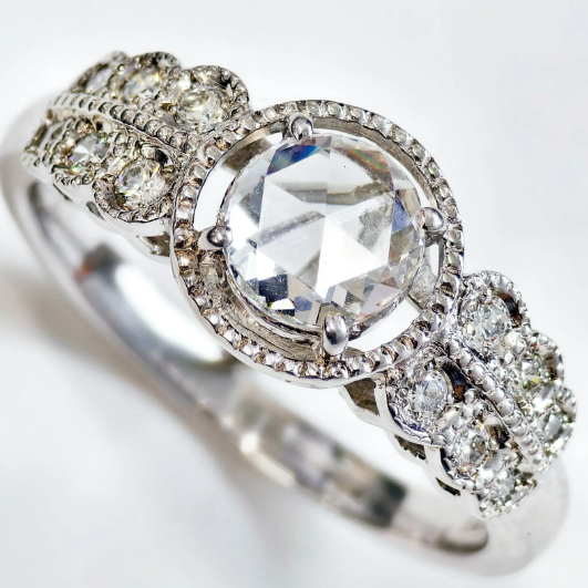 ローズカット　リング　ホワイトゴールド  K18WG